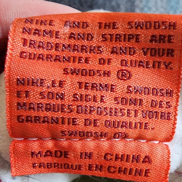 Nike Air Force 1 - Picture 2 of 5